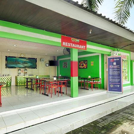 Negara Hotel - CHSE Certified Exterior foto