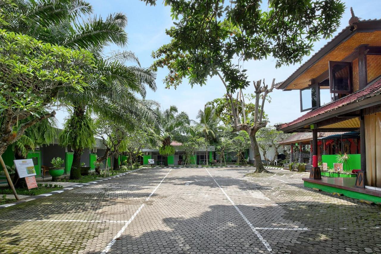 Negara Hotel - CHSE Certified Exterior foto